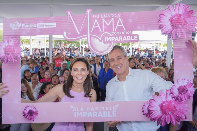 Festeja Pepe Chedraui el Día de las Madres en la Laguna de Chapulco, destaca su valor en la capital poblana