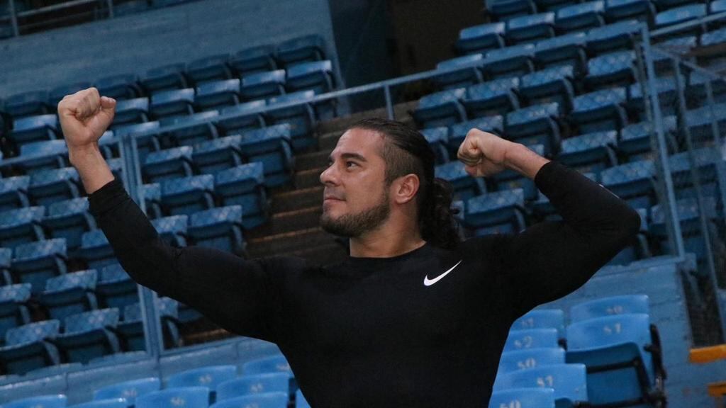 El integrante de los Ingobernables quiere la cabellera de Volador Jr.