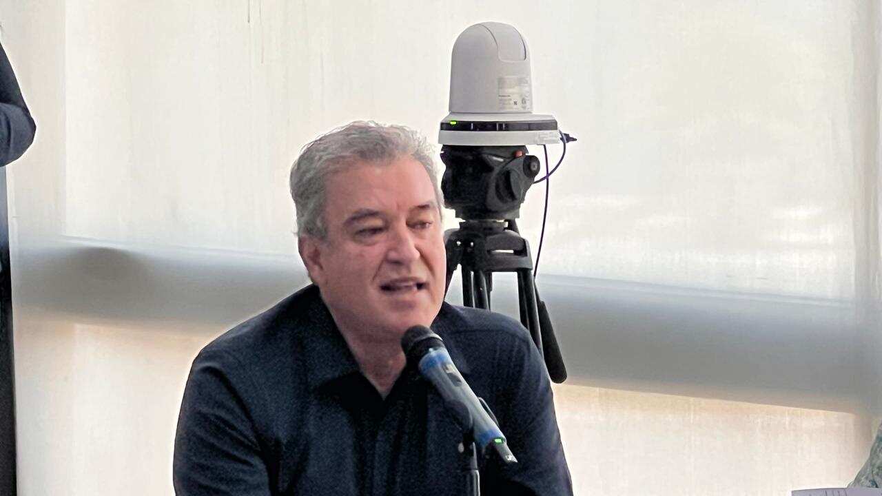 El funcionario informó que el plan se va a realizar en forma conjunta entre autoridades, padres de familia y directivos de los planteles.