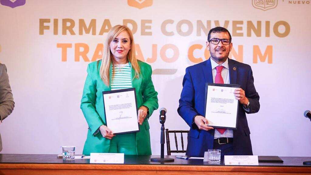 Graciela Buchanan y Federico Rojas Veloquio firmaron la colaboración entre sus secretarías.