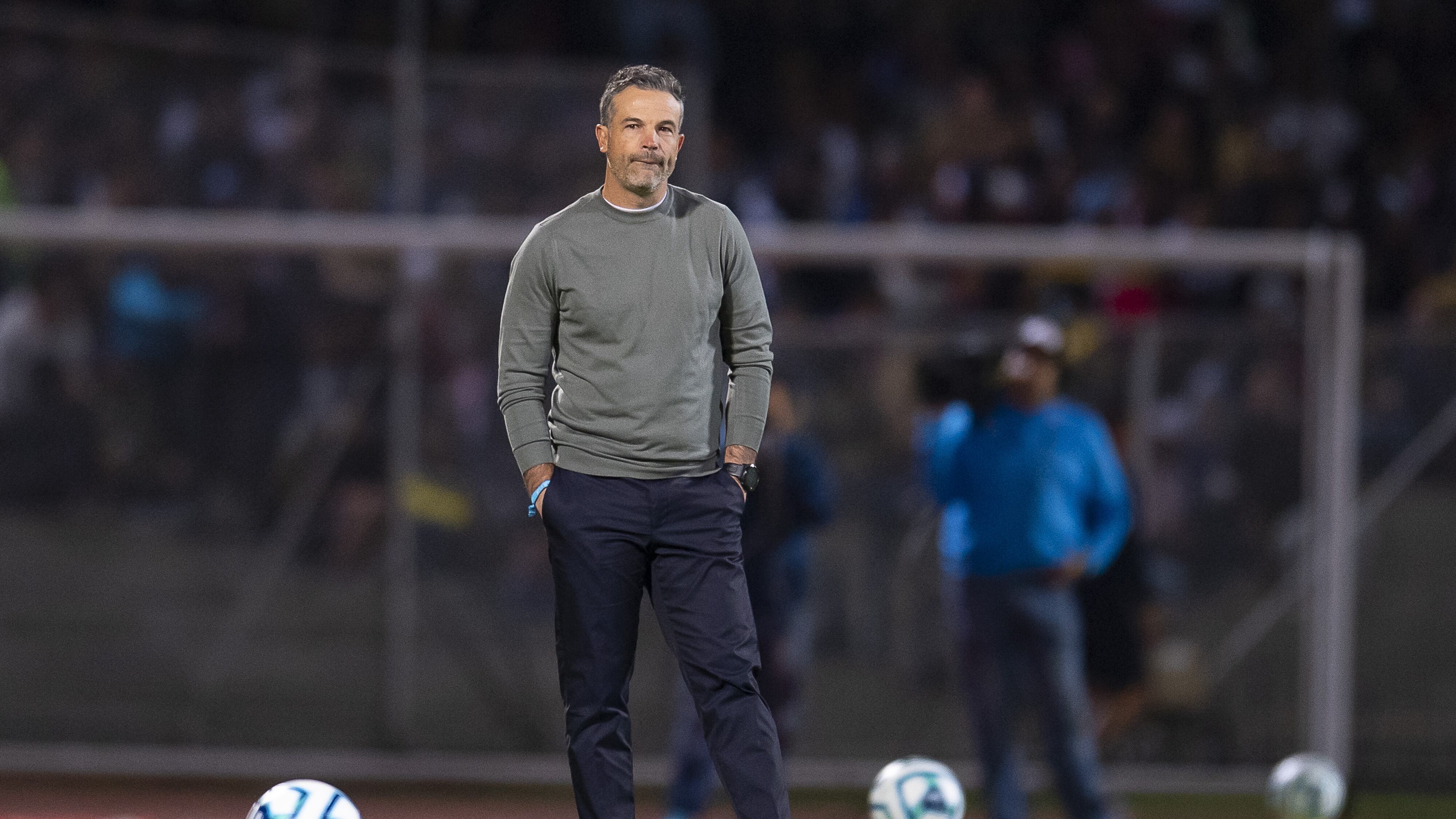 Rafael Puente recibió un ultimátum de la directiva auriazul.