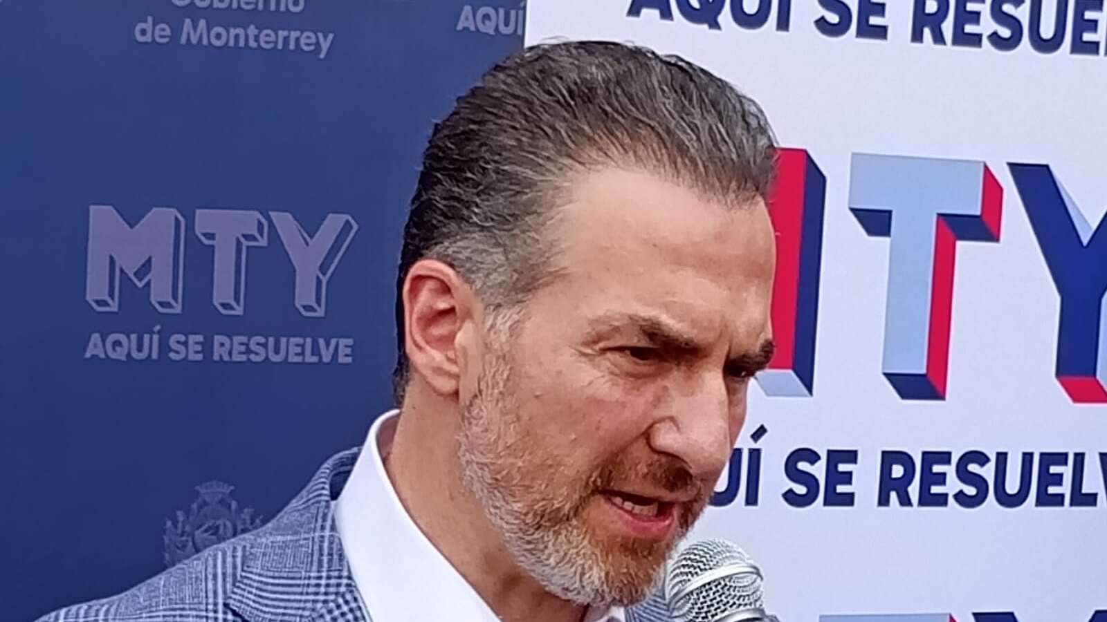 Como a cualquier ciudadano preocupado por Nuevo León, a De la Garza, le preocupan situaciones que afectan a la entidad.