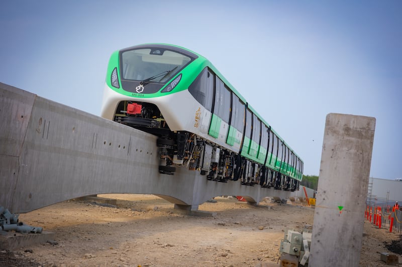 El mundo real es un sistema de transporte adecuado para una ciudad como Monterrey.
