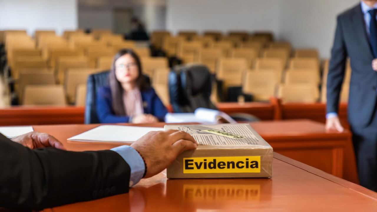 Diputado David Martínez Mendizábal presenta iniciativa para crear una fiscalía especializada en delitos contra menores.