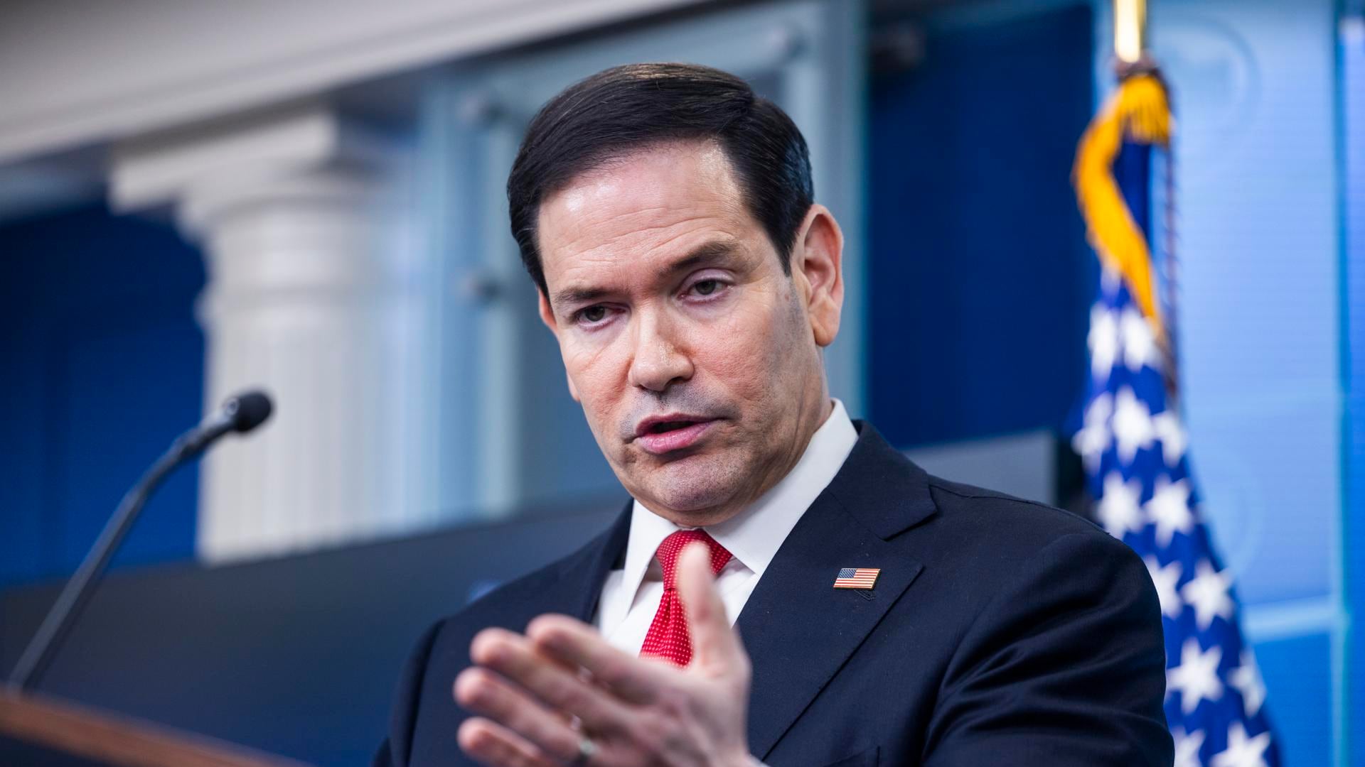 Marco Rubio dice que ofensiva contra Irán "terminó" y se abre una nueva fase en Ormuz