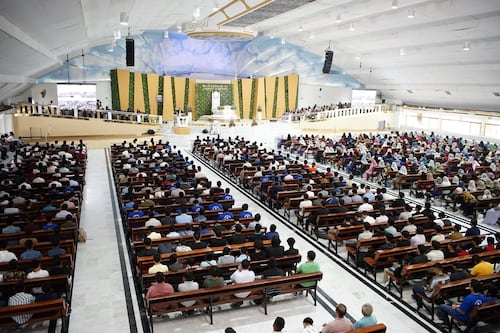 “Vamos a fingir que volvemos”: Esto dijo Naasón Joaquín García, desde la cárcel, para la Santa Cena