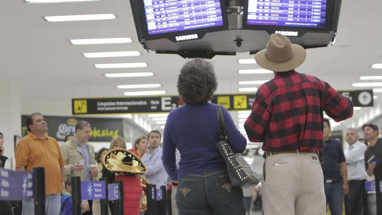 Reserva tu viaje de Semana Santa, entre más cerca este la fecha de tus vacaciones, el boleto de avión, hoteles y servicios se disparan hasta 40%.