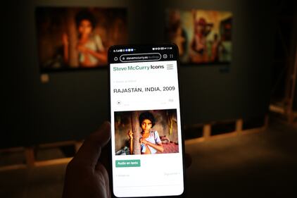Steve McCurry llega a la CDMX para exponer sus fotografías más icónicas.