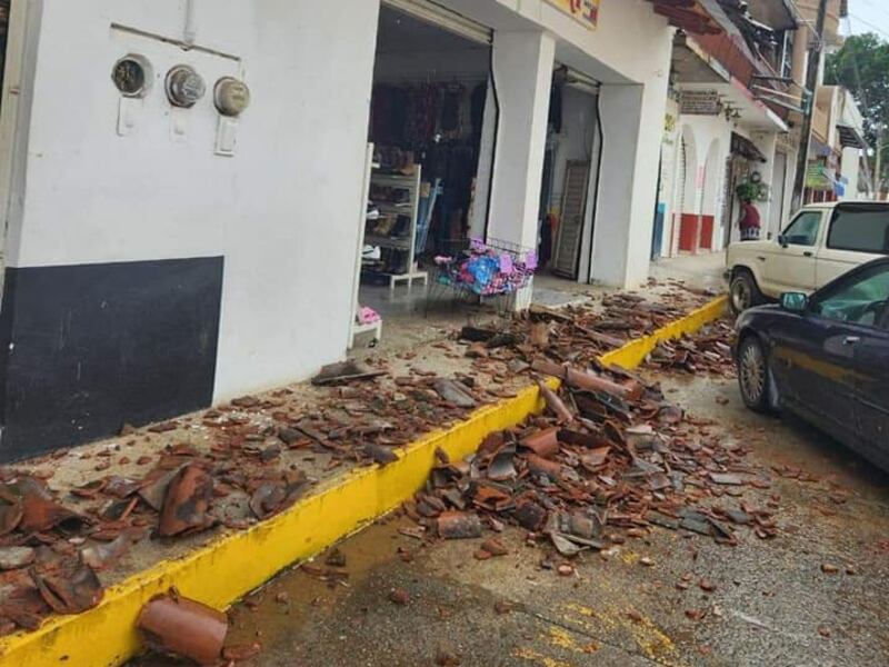 Daños en Coalcomán, Michoacán.