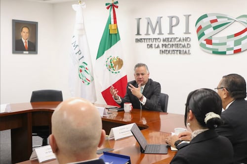 Ola de renuncias a la Secretaría de Economía; Santiago Nieto abandona el IMPI