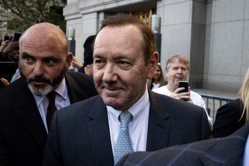 Kevin Spacey compareció ante los juzgados británicos por nueva denuncia de agresión sexual ¿Qué sigue después de esta sesión?