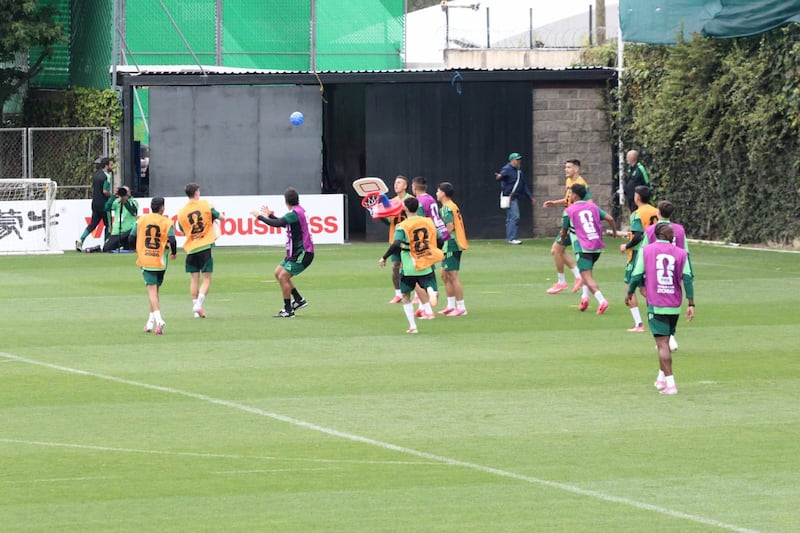México tuvo su último entrenamiento en el CAR antes del Mundial 2026.