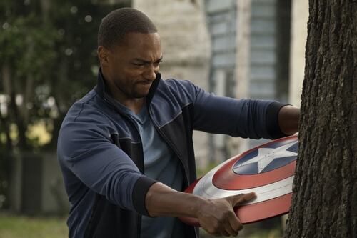 ¡Spoiler alert! El final de ‘Falcon and the Winter Soldier’ confirma al nuevo Capitán América del UCM
