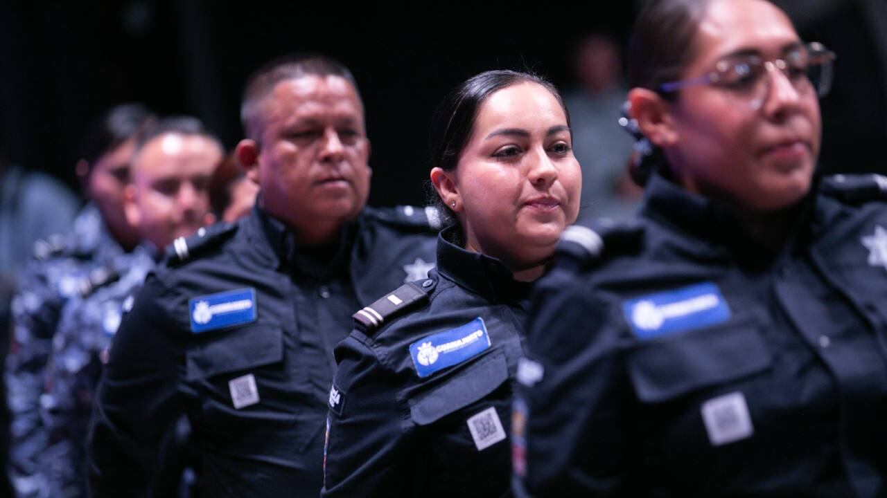 Elementos de las Fuerzas de Seguridad Pública del Estado recibieron condecoraciones por su valor, perseverancia y compromiso, en el marco del 192 aniversario de la corporación más antigua del país.