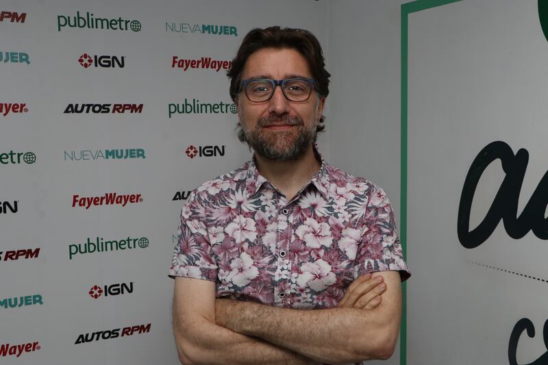 El poeta y Cantautor colombiano visitó la redacción de Publimetro