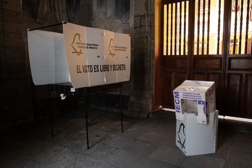 Proponen incentivos fiscales para aumentar participación en consultas vecinales