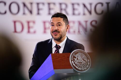 Las 10 pensiones más altas que detectó el ISSSTE: ‘se pueden revisar’, advierte Batres