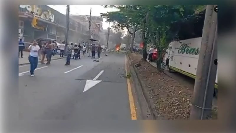 Carro bomba en Cali