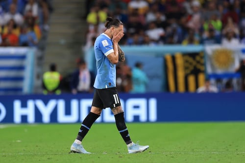 Uruguay “Ghana” pero queda fuera del Mundial, Corea del Sur a octavos