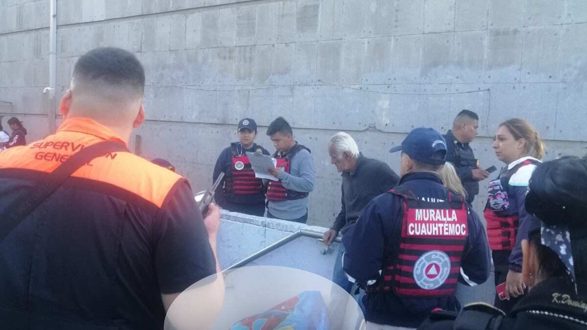 Al lugar acudieron elementos de emergencia para atender lo sucedido. (Twitter)