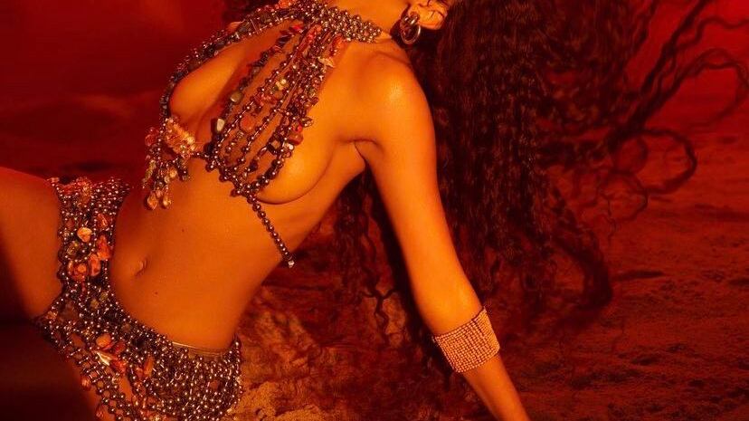 El tema ‘Woman’ de Doja Cat su tercera canción en superar los 600 millones de reproducciones en la plataforma de Spotify.