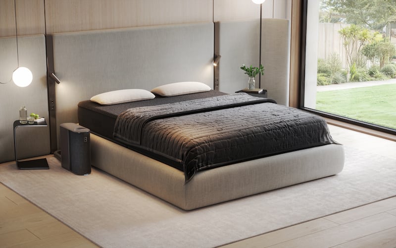 Celebra el 14 de febrero con una selección especial que incluye un sistema inteligente de descanso, vinos, ropa, termos, charms y fragancias, ideales para sorprender con estilo y romanticismo