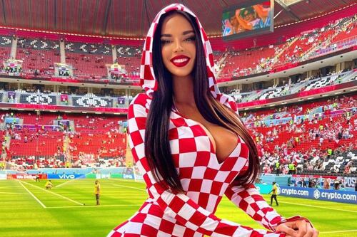 La novia de Qatar 2022 se deja ver con diminuto bikini