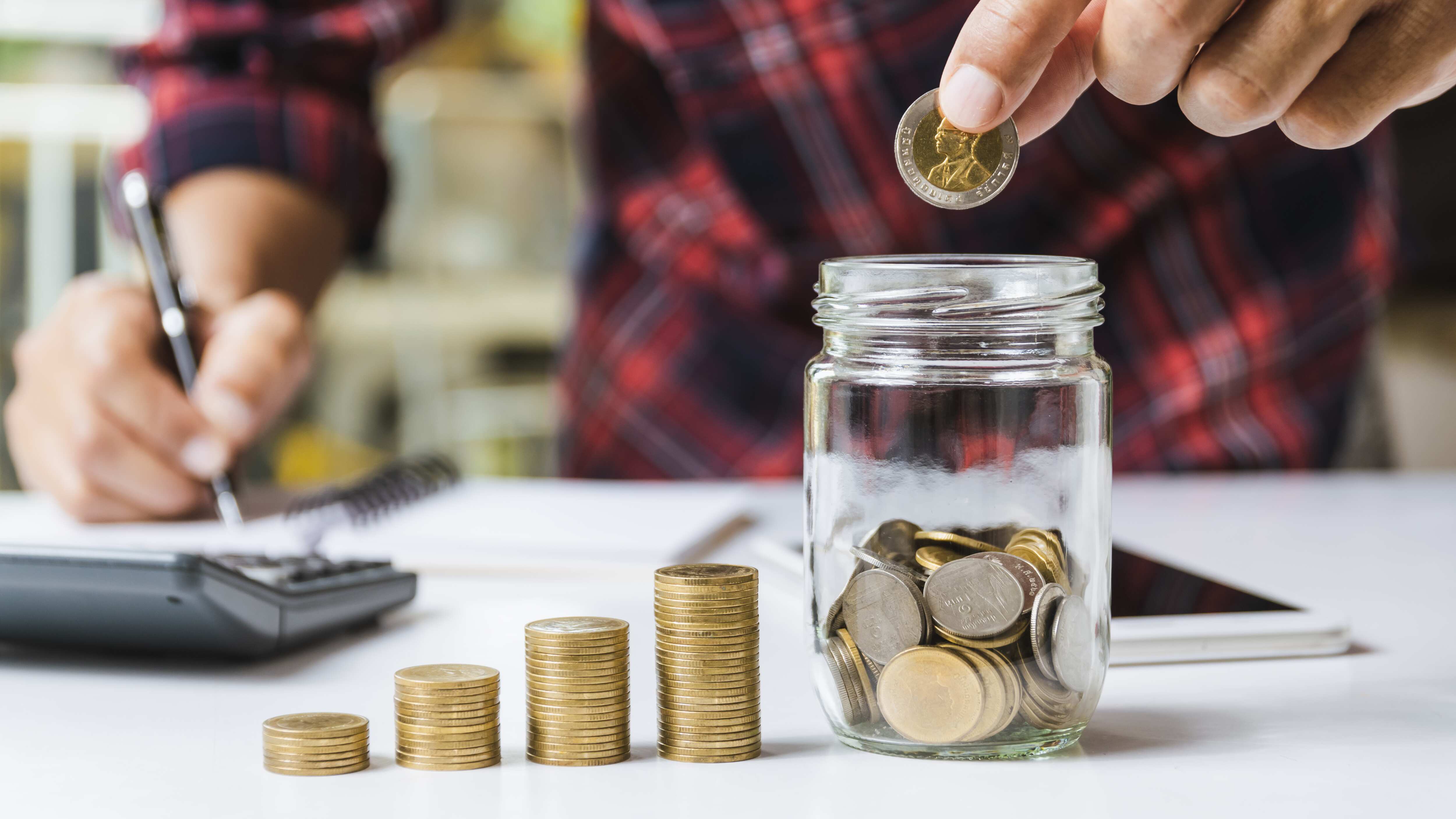 El 40% de los empleados piensan en meses sin intereses y pagos chiquitos en el trabajo y recortan la productividad de las empresas.