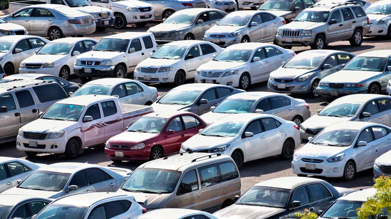 Negocios aquí: ¡No a los autos chocolate¡