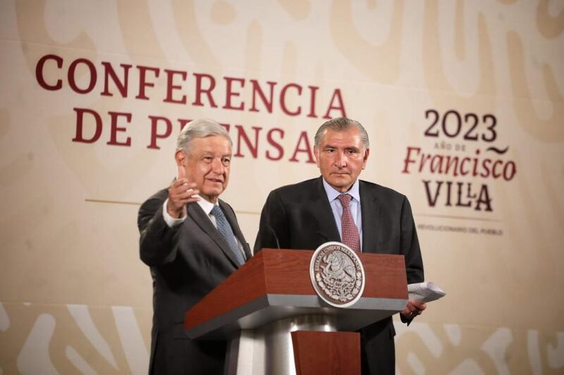 Reforma electoral es el fin de la burocracia dorada del INE: Segob