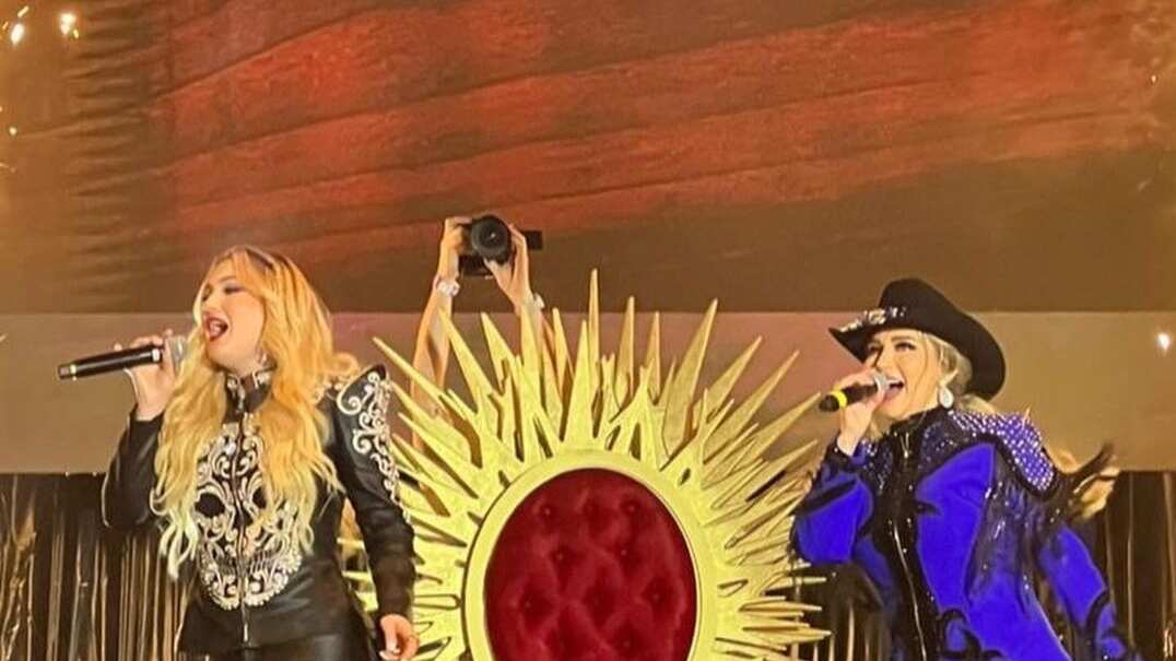 Melenie Carmona y Alicia Villarreal