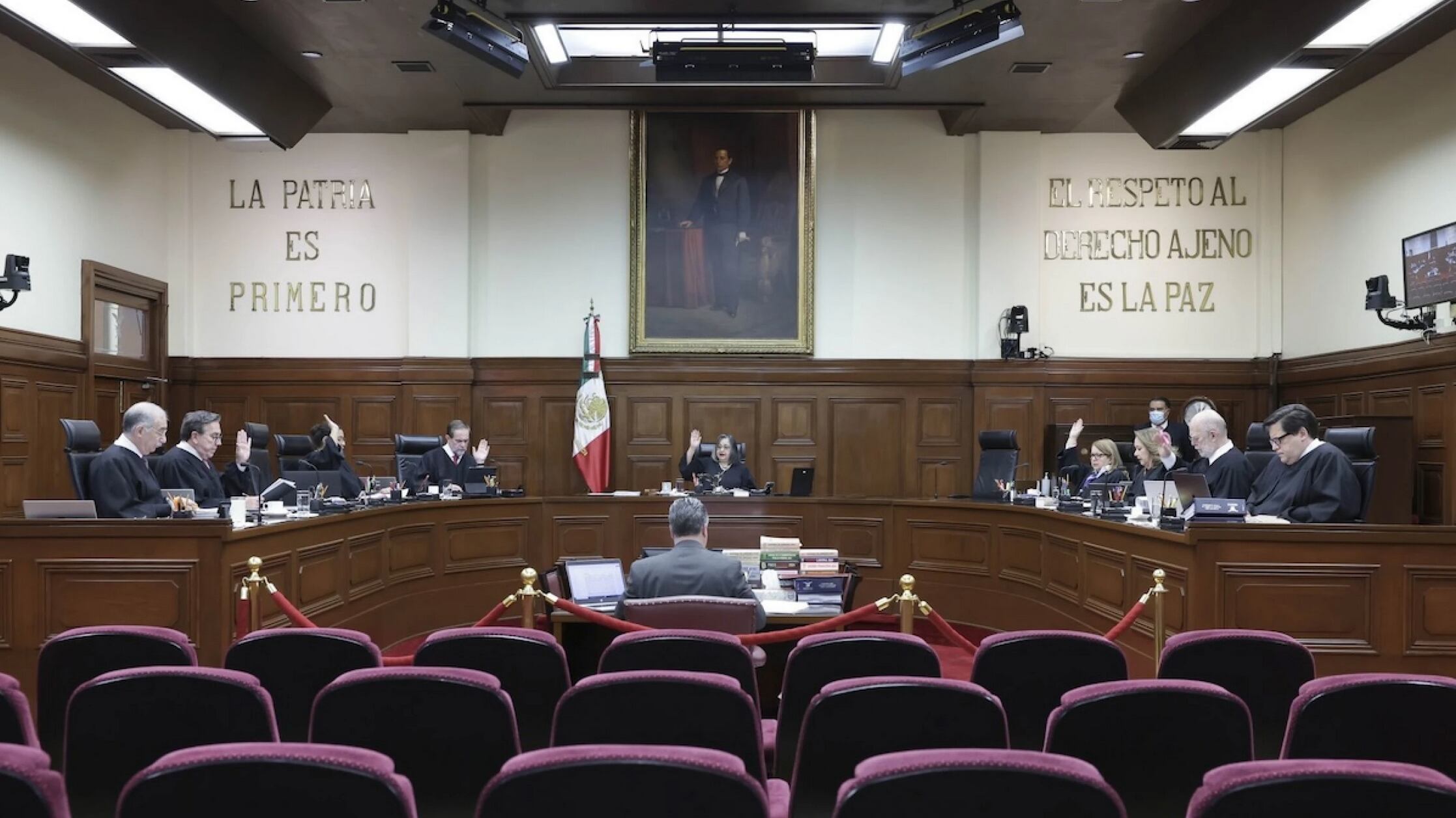 Pleno SCJN en votación