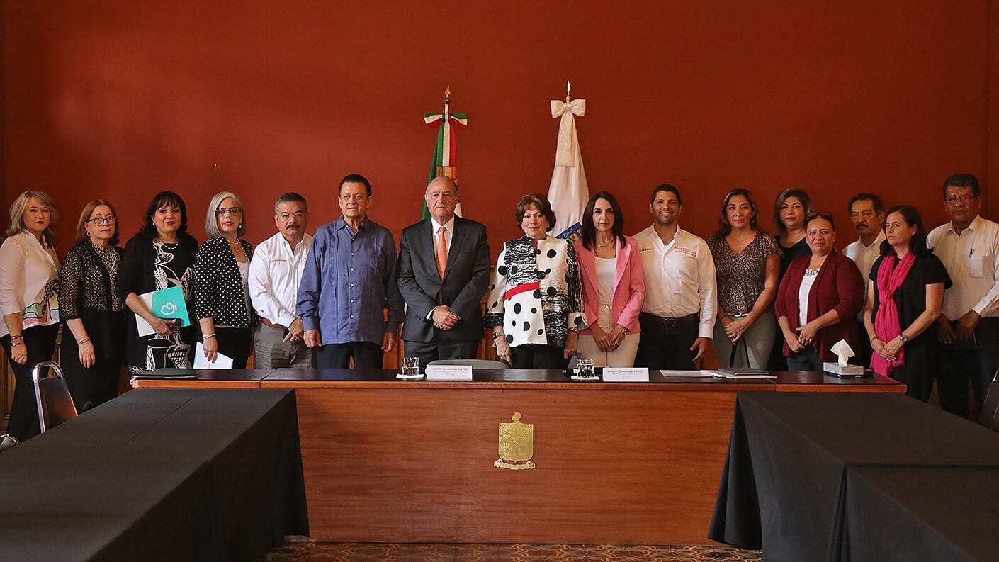 Gobierno, Educación, asociaciones de padres de familia y cámaras empresariales llegaron a un consenso.