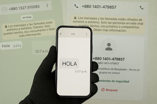 ¿Ya lo recibiste? WhatsApp y la ola de mensajes raros que llegan desde números +880