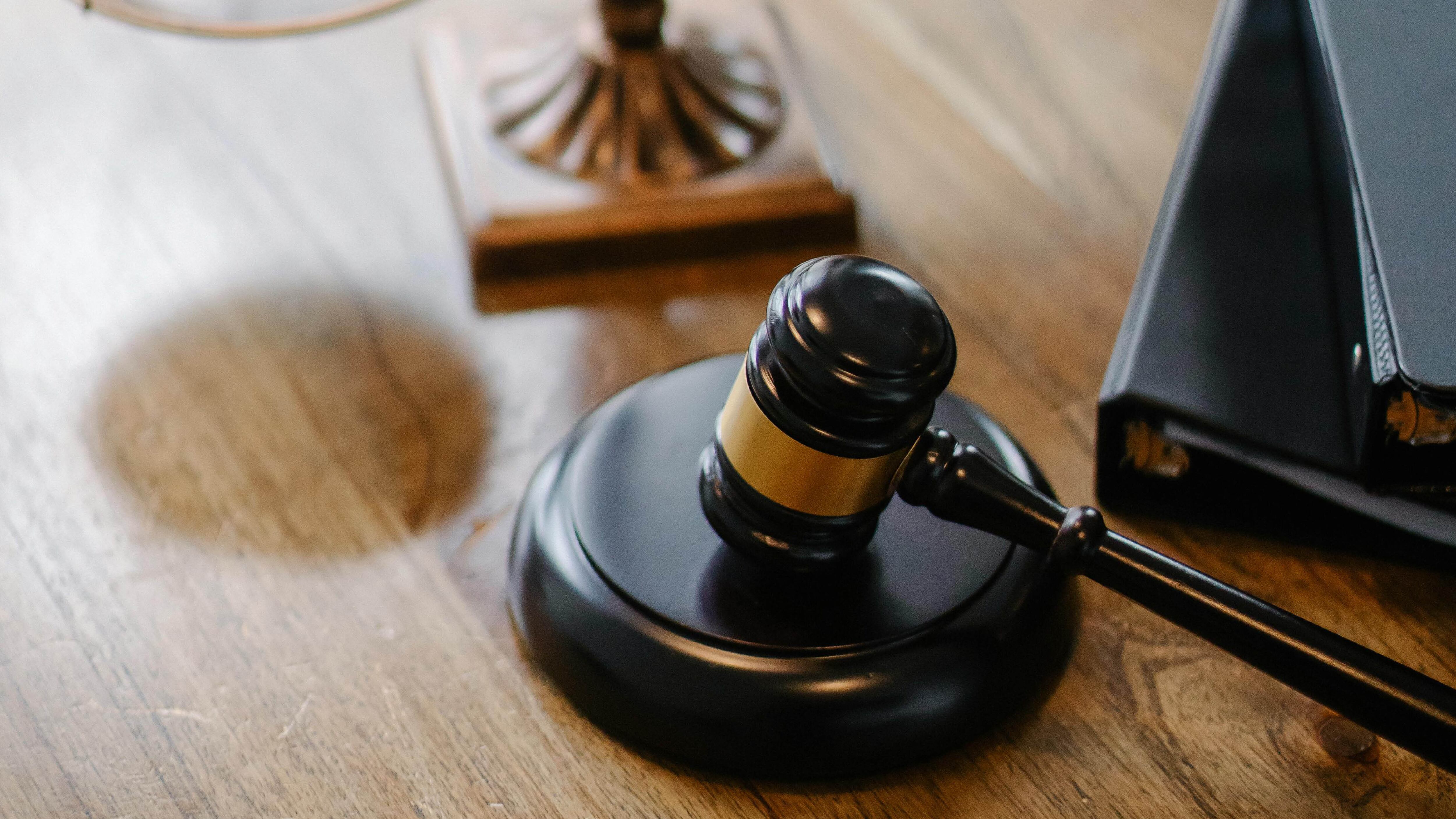 Paso a paso para saber si tienes un proceso o demanda judicial