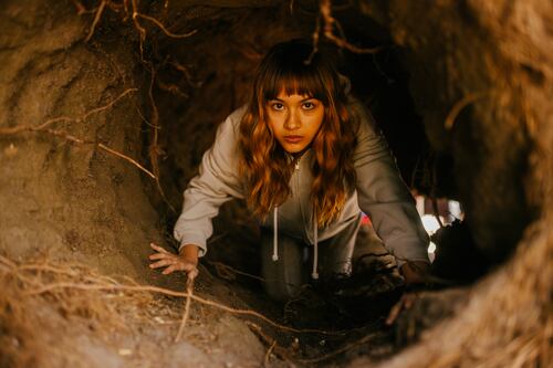 De libro prohibido a serie poderosa: la historia detrás de Cometierra que está por estrenarse