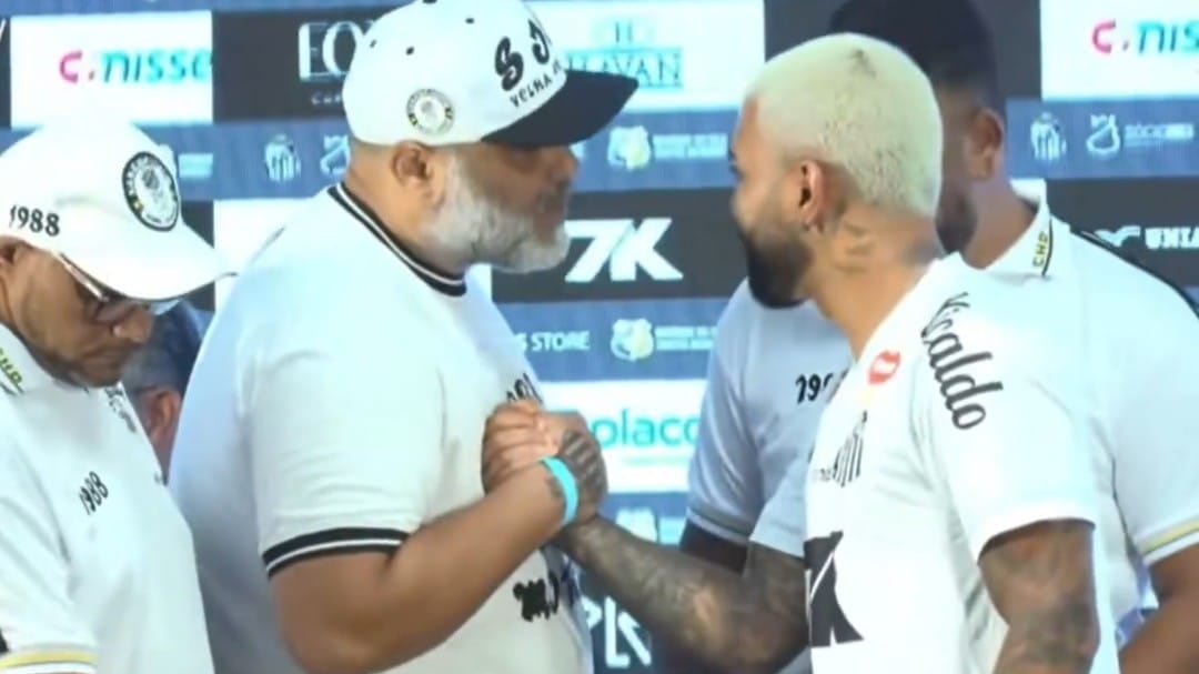 Gabigol fue amenazado por aficionados del Santos.