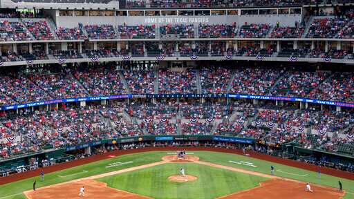 Los Rangers de Texas registran el primer lleno en un evento deportivo en EU