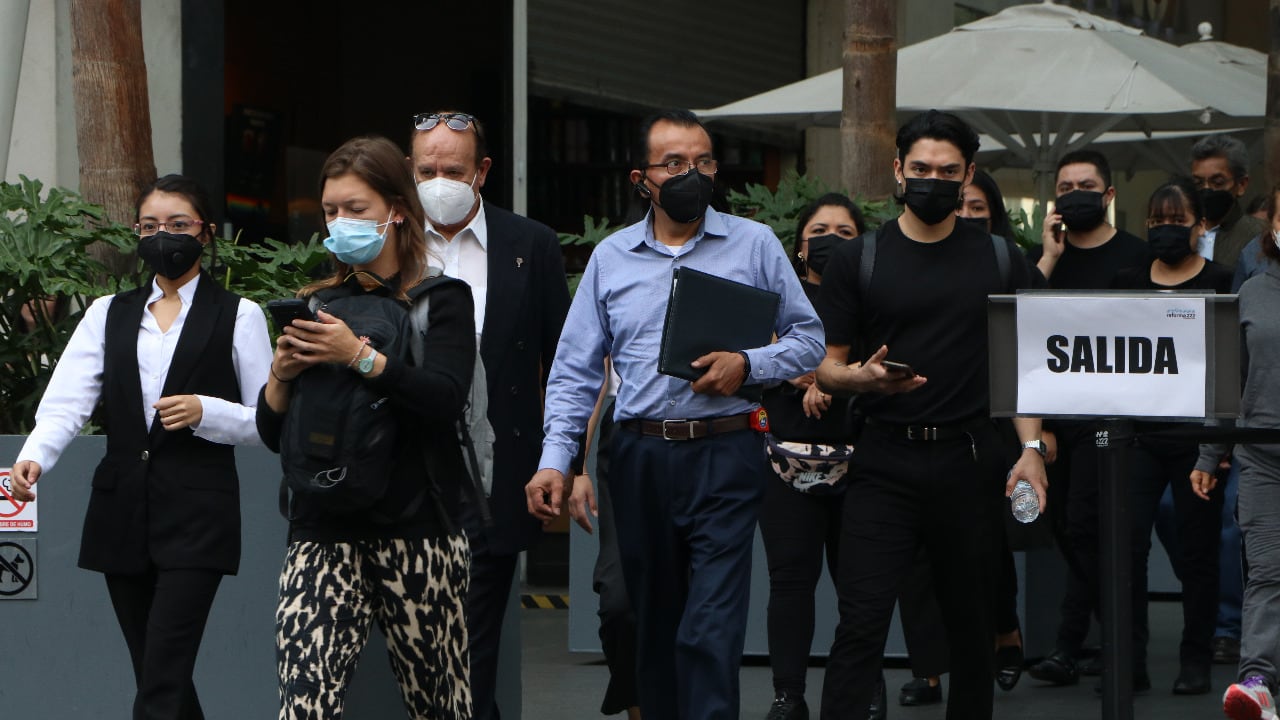 A un año de la reforma del outsourcing, 900 mil trabajadores perdieron su trabajo, pasaron a la informalidad y dejaron de pagar ISR al SAT y cuotas al IMSS e Infonavit, alertó la Amech.