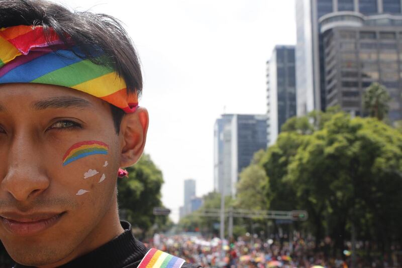 Marcha orgullo LGBT+ 2024 en CDMX