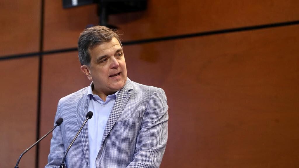 Diputado por el PRI, Xavier González Zirión