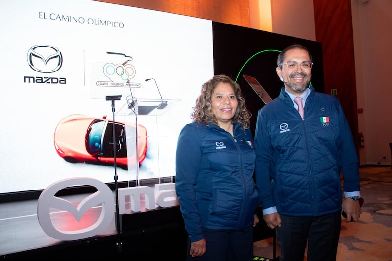 COM firmó acuerdo con Mazda.