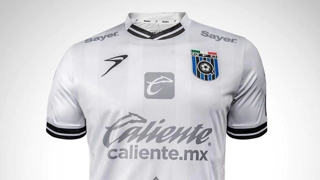 Gallos Blancos dejan atrás el azul y negro: usarán jersey blanco como locales
