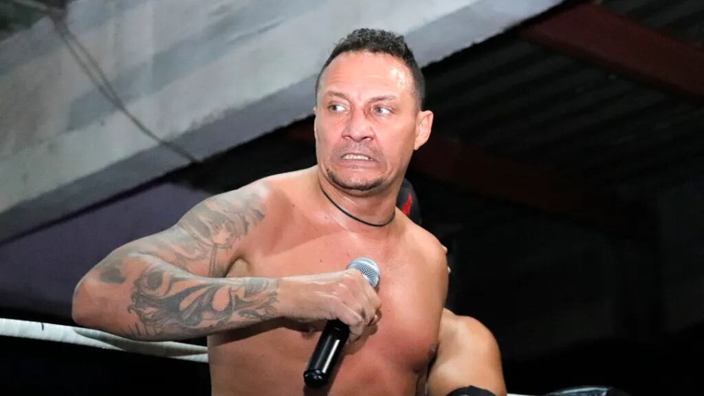 Veneno buscará dominar a su rival