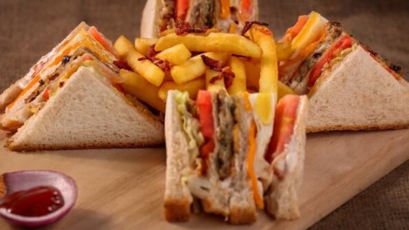Hace algunos años se decretó el 3 de noviembre como el Día Mundial del Sándwich, una de las preparaciones más alimenticias y sabrosas del mundo.