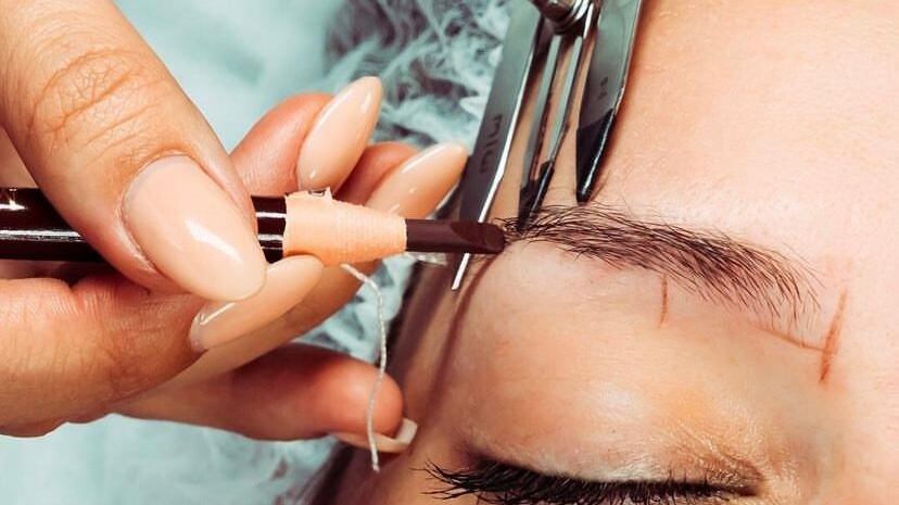 Del Microblading al Microshading, luce unas cejas perfecta y una mira de impacto