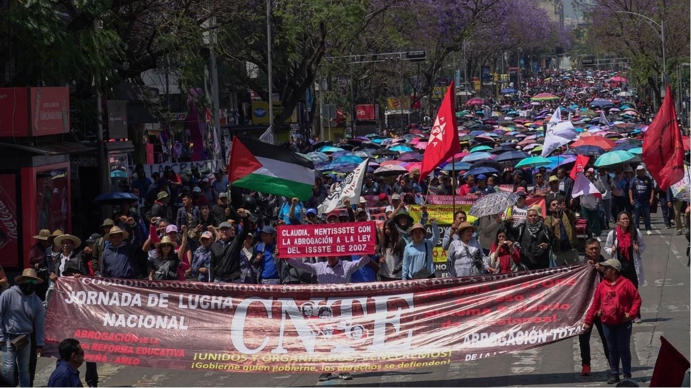 La CNTE marcha en la CDMX