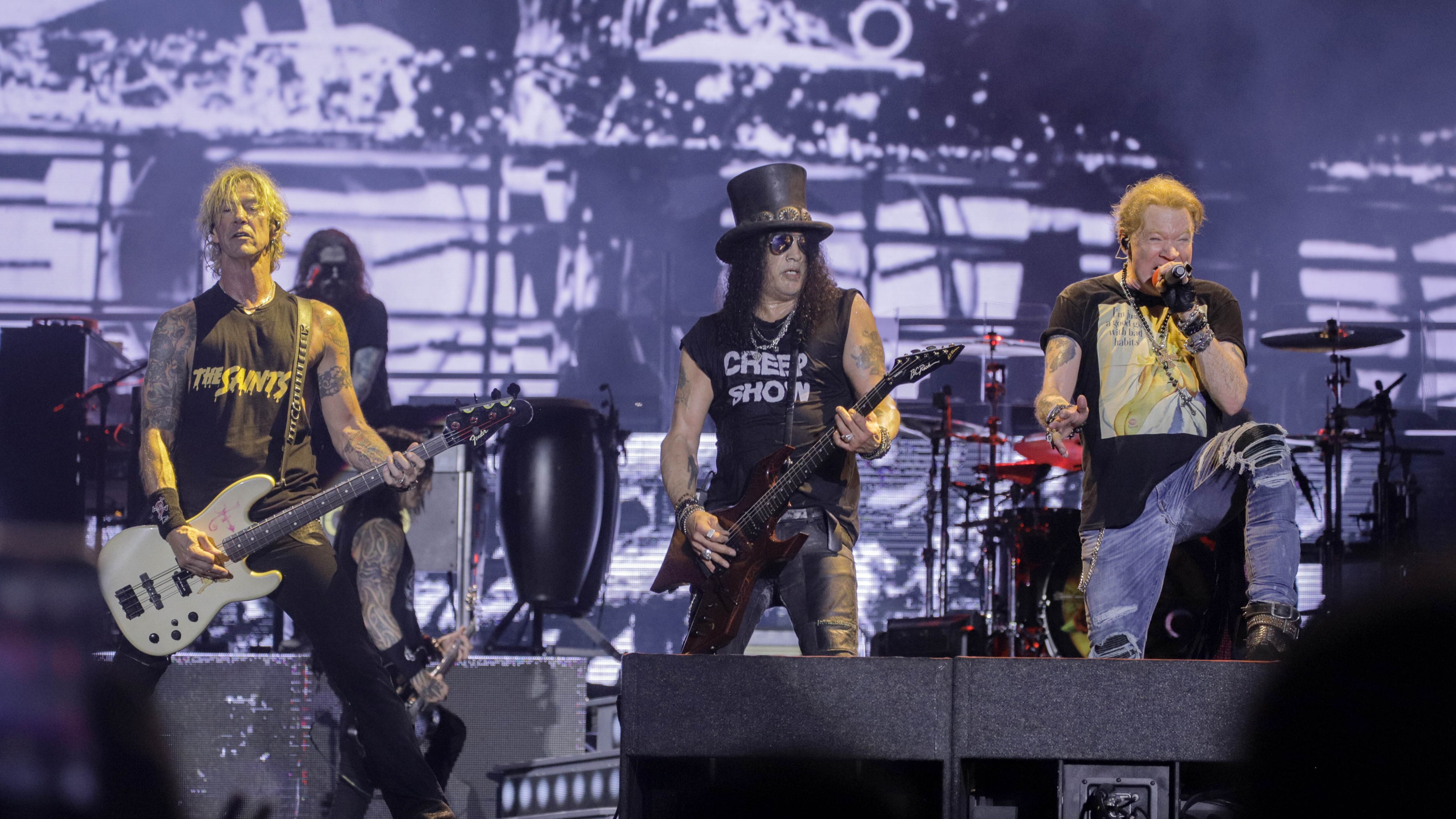 La legendaria agrupación no logró llenar el Estadio Akron, durante su segundo concierto en México.