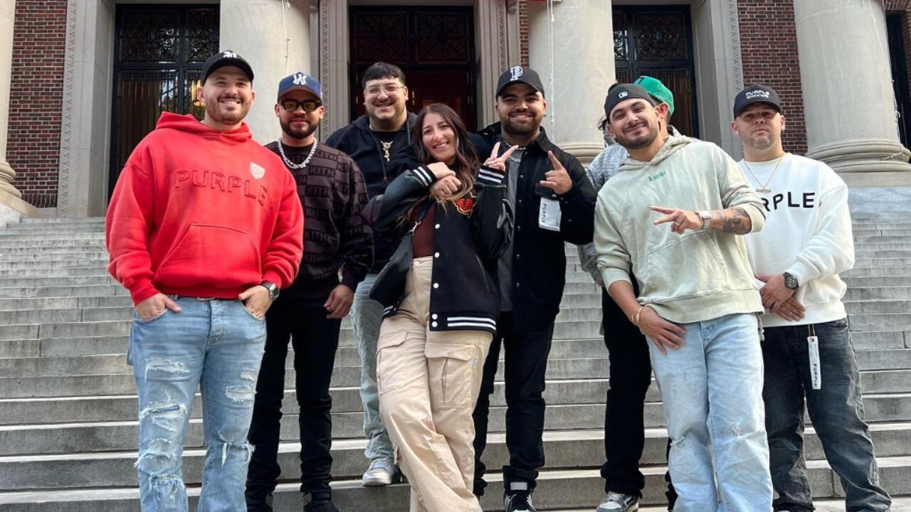 Grupo Frontera se luce en su visita a Harvard