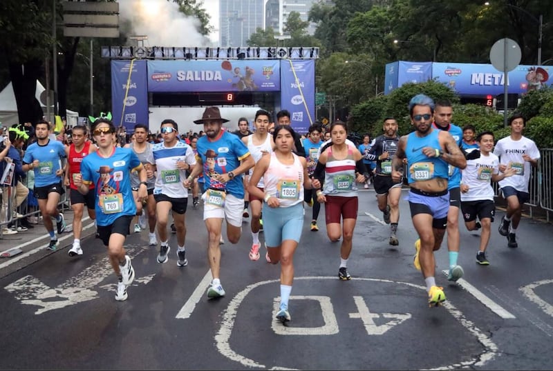 A días del estreno de la nueva película de Pixar, ocho mil 576 personas participaron en una carrera inspirada en Woody, Buzz Lightyear y sus amigos, convirtiendo Paseo de la Reforma en una gran fiesta para toda la familia